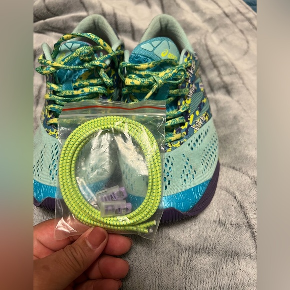 Rare Graffiti ASICS size 7.5 - Picture 3 of 4